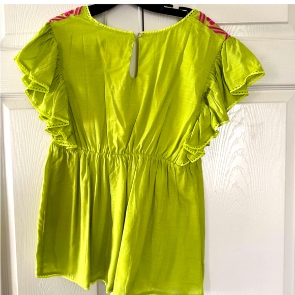 J. Marie lime green and pink embroidered flutter sleeve baby doll top Medium - Picture 2 of 8